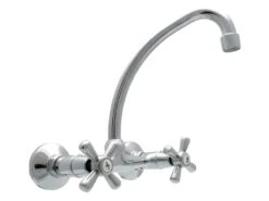 Robinet Traditionnel Avec Bec Type-F Et Mitigeur à Têtes En Croix